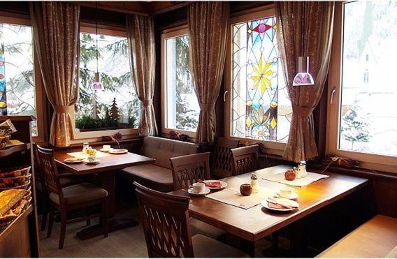 Hotel Garni Caroline Ischgl Kültér fotó