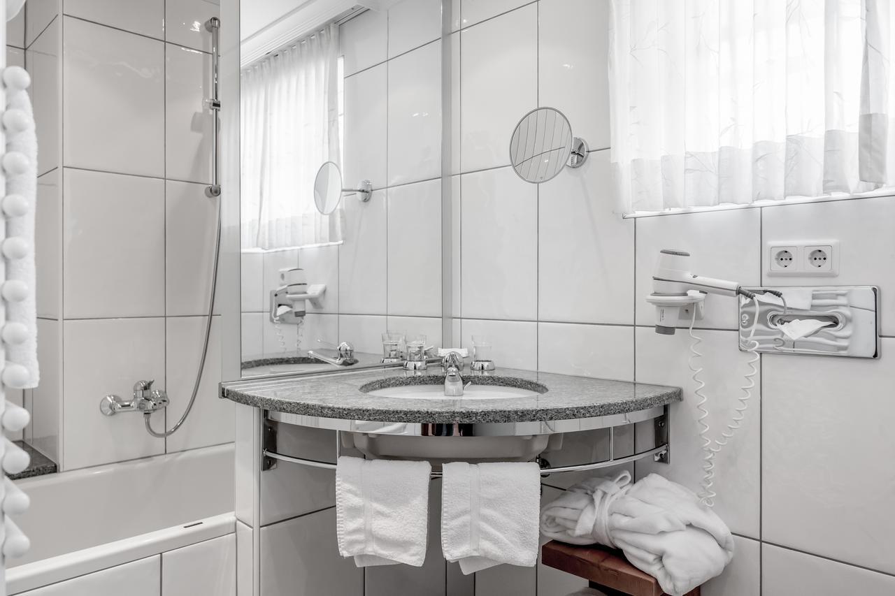 Hotel Garni Caroline Ischgl Kültér fotó