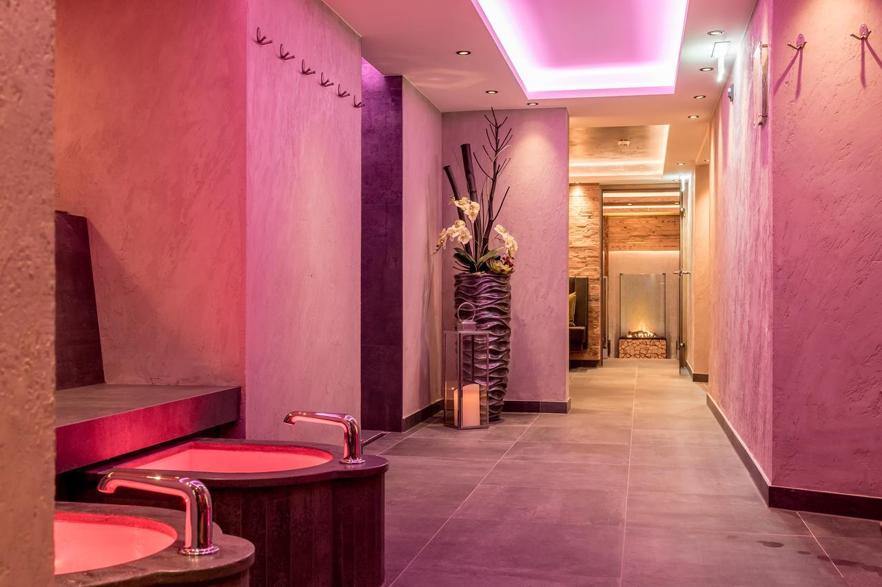 Hotel Garni Caroline Ischgl Kültér fotó