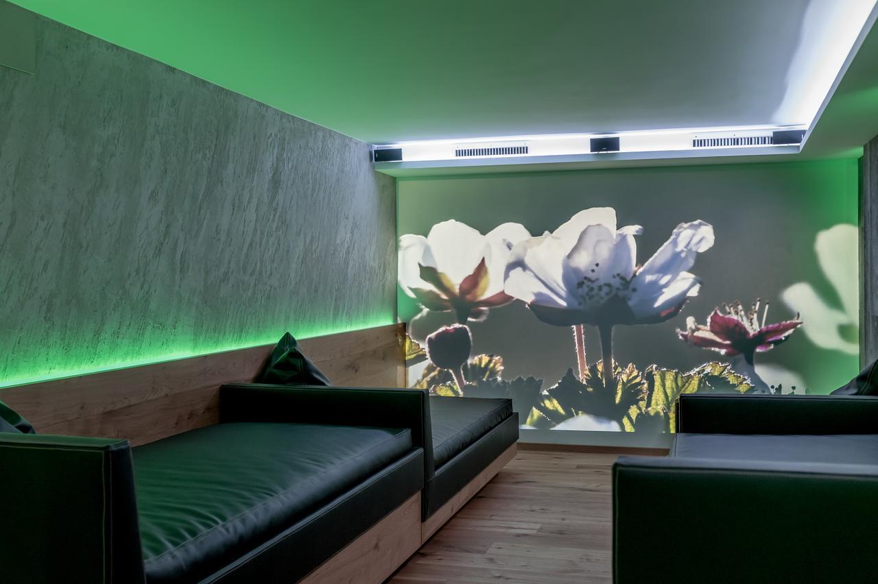 Hotel Garni Caroline Ischgl Kültér fotó