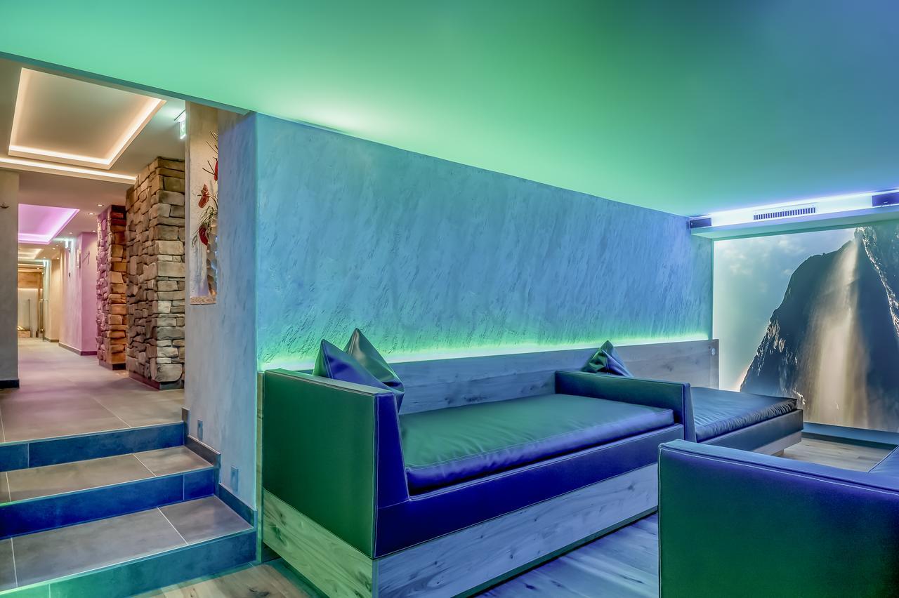 Hotel Garni Caroline Ischgl Kültér fotó