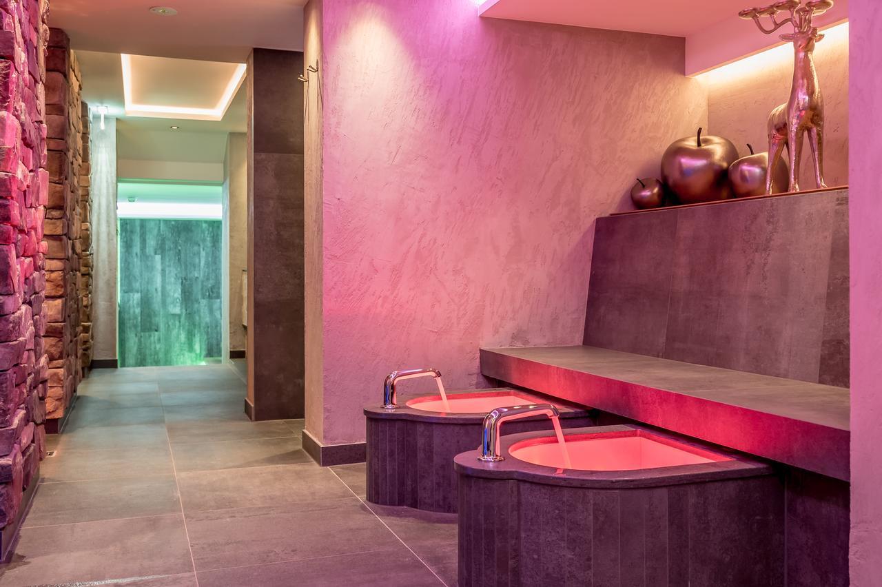 Hotel Garni Caroline Ischgl Kültér fotó